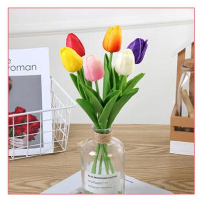 China Real Mini Wedding Party Touch Artificial Flowers Tulip Flower for Home and Wedding Decoration PU Tulip Flower for sale