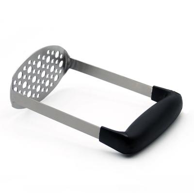 China Viable Sweet Potato Crusher Potato Crusher Stainless Steel Instrument Kitchen Non-Slip Handle for sale