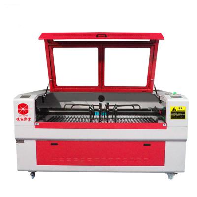 China 4 Head Fabric Laser Cutting Machine , Inter - Moving CNC Laser Cutter for sale