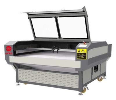 China Small CNC Laser Cutter Engraver for sale