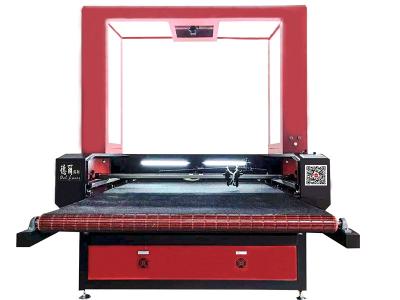 China 1280 CCD Small Laser Cutting Machine Auto Feeding Biaxial Asynchronous For Soft Material for sale