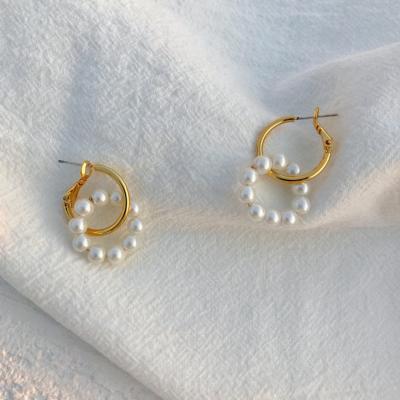 China Trendy Infinity Circle Pearl Freshwater Gold Plated Brass Circle Earrings For Party Gift Klein Jewelry for sale