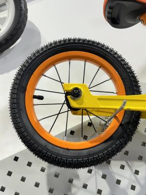 China Silla ajustable Bicicletas de equilibrio para niños de 2 a 5 años y más allá del crecimiento en venta