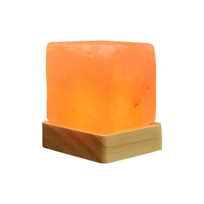 China Folk Art Factory Direct Sale Holiday Decoration Usb Cube Salt Lamp 0.65kg Salt Lamp for sale