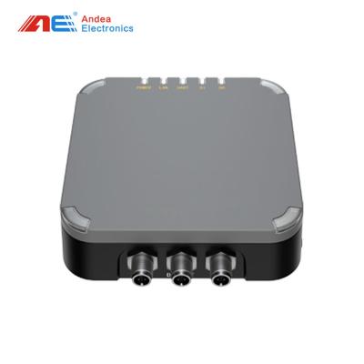 Cina 860~960MHz IP67 RS232 RS485 TCP IP POE UHF RFID Reader integrato con striscia LED in vendita