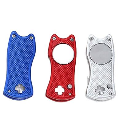 China Used In Golf Sports Golf Customized Switch Blade Ball Markers Digging Tool Retractable Bottle Opener for sale