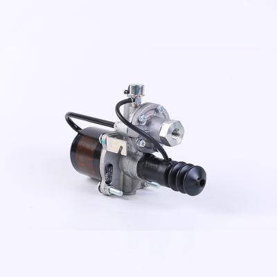 China Original factory direct high quality clutch booster for EQ153 truck for sale