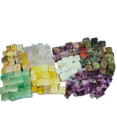 China Europe Hot Selling Natural Rough Stone Stones Amethyst Cube Healing Crystal Semi-precious Cube Tumbled Stone Healing Crystal for sale