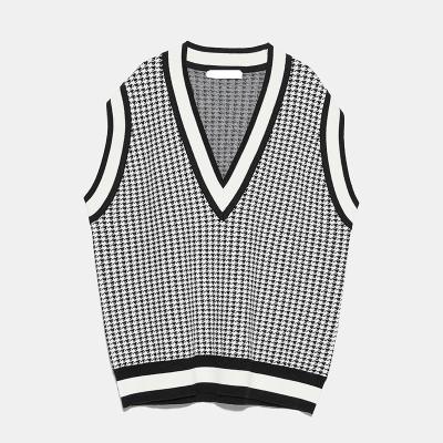 China Anti-wrinkle knitwear manufacturer OEM women knitted oversized vest sweaters knitting patterns lovers neck for sale