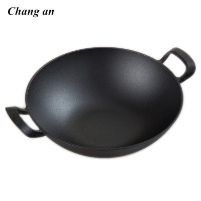 China Sustainable Pre-Seasoned Cast Iron Chinese Wok With Two Handles 34cm Cast Iron Cookware for sale