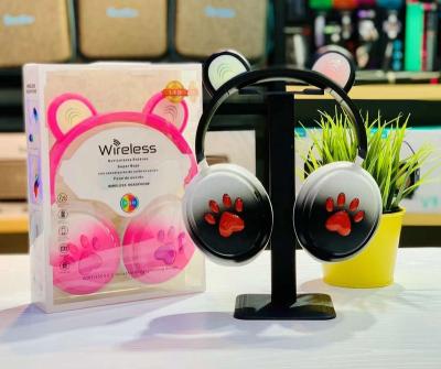 China Cheapest In-Ear Tws Wireless Earphone Macaron Color Custom Game Music 5.0 Earphone OEM for sale