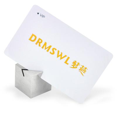 China Waterproof / Impermeable Custom VIP Promotion Single Card With Gold Stamping LOGO for sale