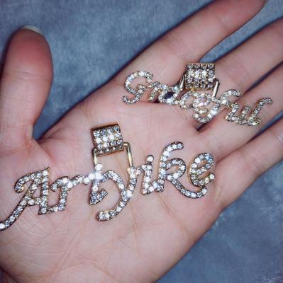 China Custom Soild FASHION Gold Silver Letter Rhinestone Statement Name Jewelry Pendant Ice Out Name Chain Hiphop Necklace for sale