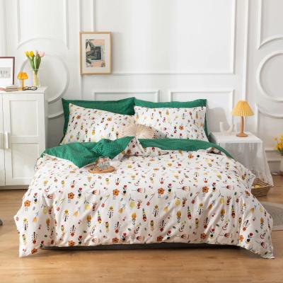 China Nondisposable Wholesale Custom Printed Full Cotton Twin Queen King Size 4pcs Cute Bedsheet Set Bedding Set for sale