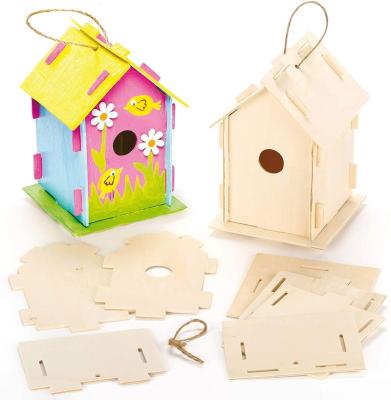 China 2021 exquisite design high quality wooden birdhouse from Europe for sale