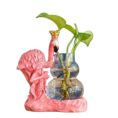 China Resin decorative vases modern pink cheap professional minimalist workmanship for sale