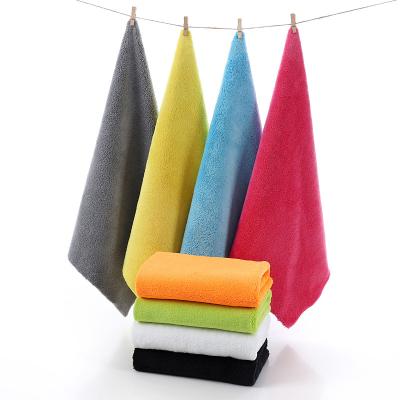 China 550 GSM Disposable Thick Car Towel Ultrasonic Lint Free Edgeless Detailing Car Towel Microfiber Cut Drying Towel for sale