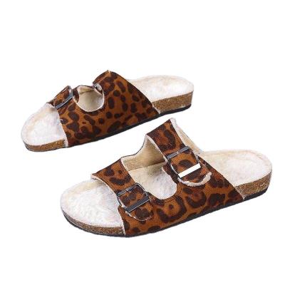 China Fashion Trend Fashion Leopard Fur Slipper For Women Plush Shoes Faux Fox Fur Furry Sandal for sale