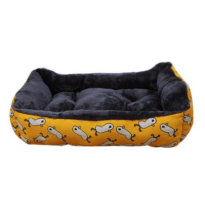 China Wholesale Winter Warmer Luxury Goods Heated Stylish Comfortable Washabl Self Heating Premium Portable Plush Pet Sofa Dog Bed for sale