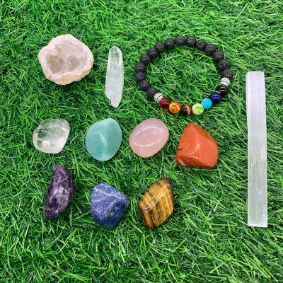 China Wholesale Europe Natural Crystal Healings Stone Wooden Box Set Charm 7 Chakra Stones Kit For Meditation for sale