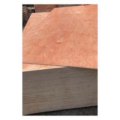 China Fatima Factory Furnichure Market Traditional Wbp Glue Veneer Laminated Lumber for sale