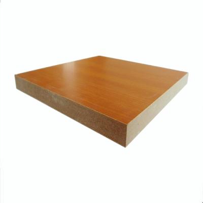 China Linyi Factory 18Mm*1220Mmx2440Mm Moisture Proof Combine Core Melamine MDF for sale