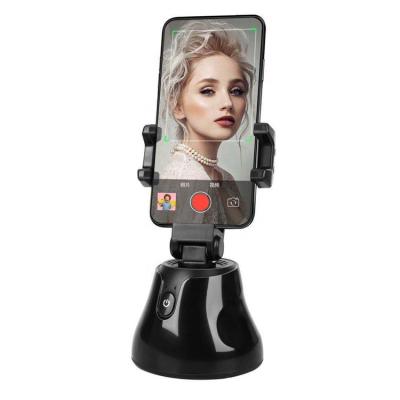 China Auto Tracking 2020 New Auto Tracking Vlog Camera 360 Rotation Auto Face Tracking Object Tracking Vlog Camera Mobile Phone Holder for sale