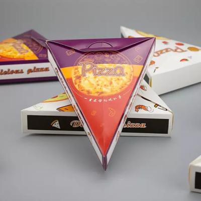 China Recycled Materials Custom Printed Kraft Paper Triangle Pizza Box for sale