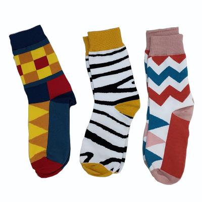 China Cotton Print Fashion Trend Sheer Socks Breathable And Sweat-absorbent Socks Suitable For All Seasons for sale