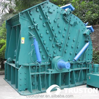 China Impact mining mobile ore crusher for gold ores, expressway, cement, chemical, building and other industries for sale