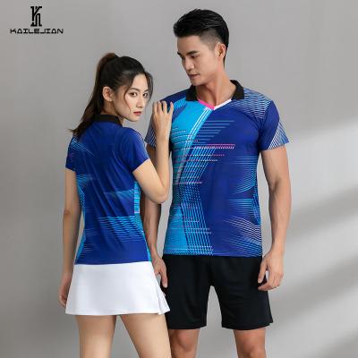 China Comfortable Breathe Free Clothes Breathable Sports Soccer Heat Transfer Printing Badminton Tracksuit Tennis Suits for sale