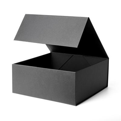 China Recyclable Custom Design And Logo Foldable Paper Box Black White Rigid Gift Box With Magnetic Closure Lid for sale