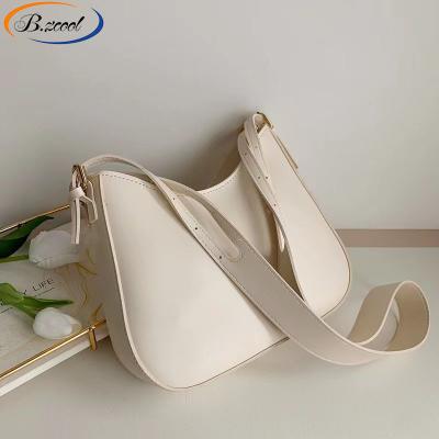 China Fashion Manufacturers Wholesale Handbags Fashion PU Character Women Bags Shoulder Bag Pure-color Quality Handbags RY731341 for sale