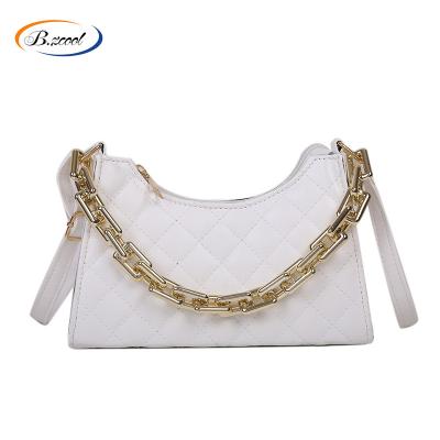 China 2022 Newest Fashion Diamond Lattice Women Bags Shoulder Bag Quality PU Leather Chain Bags Pure Color Vintage Handbags Fashion For Ladies for sale