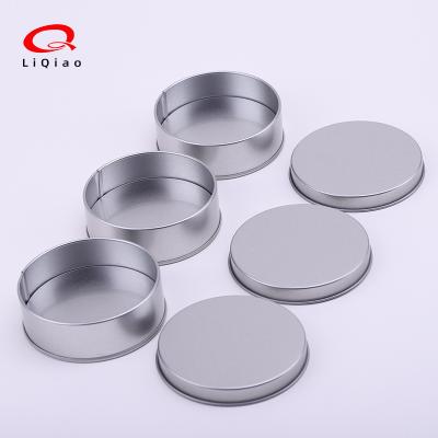 China Food Grade Round Cake Tin Box Recyclable Gift With PVC Window Metal Cookie Packing Tin Box for sale