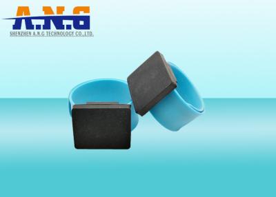 China Slap RFID Silicone Wristband zu verkaufen