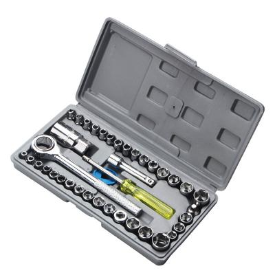 China 40pcs Car Tool Kit Combination Socket Wrench Set 1/4 and 3/8 Drive S.A.E. and metric size combination set 40 pieces of socket wrench set for sale