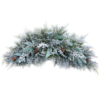 China Factory 78cm Frosted Christamas Home Decor with Pinecone and Hanging Christmas White Plastic Door String Berry Swag for Christmas Door Decoration for sale