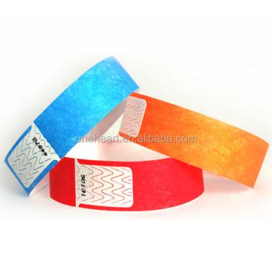 China & Promotional Europe RFID Wristband Tag / Tyvek Wristband for sale