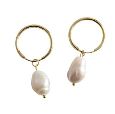 China Fashion Fashion Wholesale Classic S925 Real Gold Plated Sterling Silver Natural Freshwater Baroque Pearl Circle Earring For Women Jewelry for sale