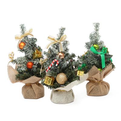 China Yiwu Durable 8 Inch New Design Mini Table Plastic Christmas Trees Desktop Home Decoration for sale