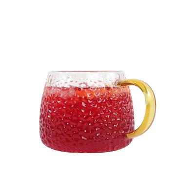 China Viable Wholesale Borosilicate Gold Hammer Cup Vintage Tea Juice Handle Glass Mug for sale