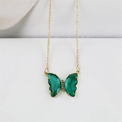 China Luxury Emerald Green Gemstone Butterfly Pendant Necklace Vintage Fashion Jewelry For Bride Ladies Girls for sale