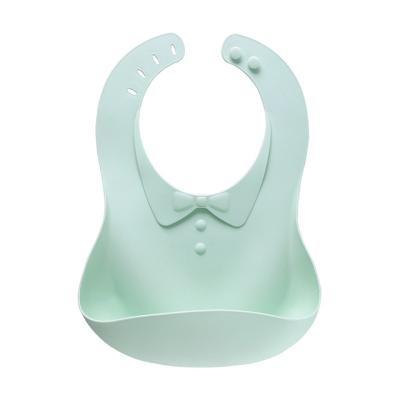 China BPA Free Antibacterial Christmas Baby Dog Training Bib Chiffon Muslin Nipple Silicone Printed Waterproof Bib for sale