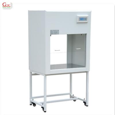 China Professional Lab Production Equipment Laminar Flow Cabinet Clean Bench PCR Workstation for sale