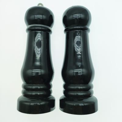 China Popular Selling CLASSIC Classic Design Salt and Pepper Grinder Set Manual Pepper Mill Set High Quality Pepper Grinder Set for sale