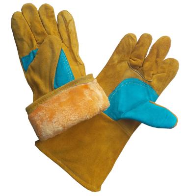 China Yellow Welding Cow 14 Inch Split Leather Welding Gloves Short Cuffs Heat Resistant With Palm Raschel Reinforcement Liner Winter for sale