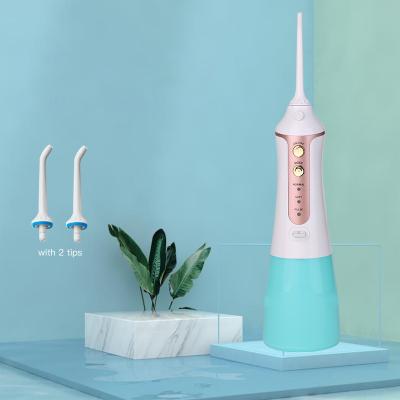 China Outdoor Tooth Punch Cleaning IPX8 Waterproof Dental Water Flosser Rechargeable Oral Irrigator Customized for sale