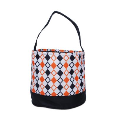 China New Design Fashion Halloween Rhomboid Canvas Candy Multifunctional Basket Party Gift Bucket Bag for sale