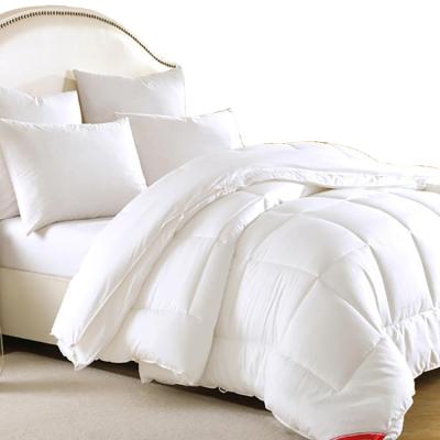 China Home Supplier Chinese Popular Normal Thick Queen Striped Comforter for sale